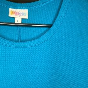 NWT Lularoe Textured Turquoise Carly L